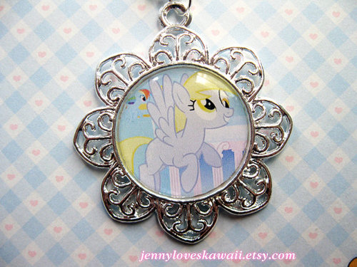 Size: 500x375 | Tagged: safe, derpibooru import, derpy hooves, pegasus, pony, female, jewelry, mare