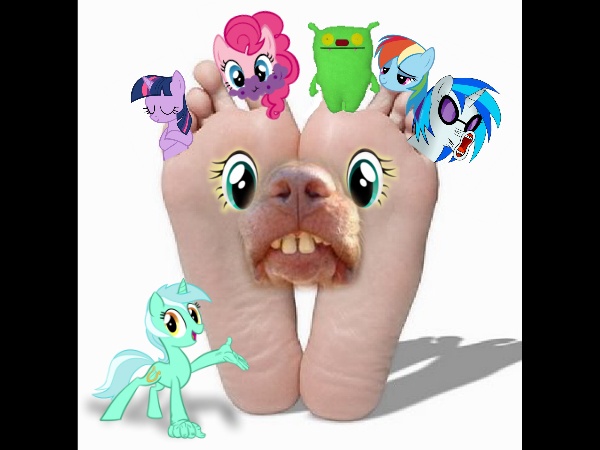 Size: 600x450 | Tagged: artist needed, barefoot, derpibooru import, feet, fluttershy, lyra heartstrings, multiple heads, not salmon, pinkie pie, rainbow dash, safe, teeth, twilight sparkle, vinyl scratch, wat, what has science done, wtf, you need me