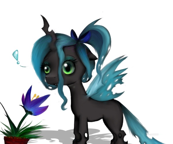 Size: 600x500 | Tagged: safe, artist:pipomanager-mimmi, derpibooru import, queen chrysalis, changeling, changeling queen, nymph, adoracreepy, alternate hairstyle, bow, creepy, cute, cutealis, exclamation point, fangs, female, floppy ears, flower, hair bow, image, jpeg, shadow, simple background, solo, standing, white background, younger