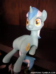 Size: 2736x3648 | Tagged: safe, artist:clawed-nyasu, derpibooru import, lyra heartstrings, pony, 3d print, high res, irl, photo, sculpture, sitting, solo