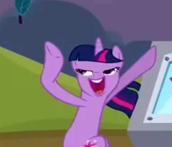 Size: 365x313 | Tagged: safe, derpibooru import, screencap, twilight sparkle, pony, unicorn, hurricane fluttershy, cropped, faic, female, great moments in animation, mare, meme, reaction image, solo, unicorn twilight, what is anatomy