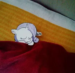 Size: 731x714 | Tagged: artist:danadyu, derpibooru import, jumped-out-pinkieanswers, paper child, rarity, safe, sleeping, zzz