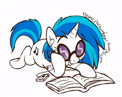 Size: 622x494 | Tagged: artist:violetvampirevixen, book, derpibooru import, earbuds, ipod, mp3 player, reading, safe, solo, vinyl scratch