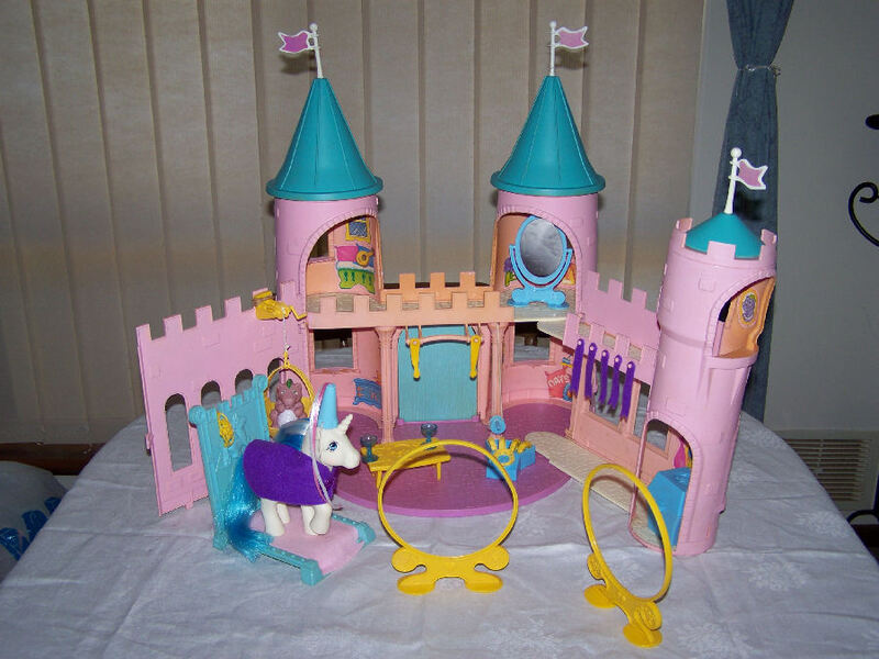 Size: 900x675 | Tagged: safe, derpibooru import, majesty, spike, dream castle, g1, golden horseshoes, mirror, throne, toy