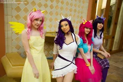 Size: 800x533 | Tagged: artist:juju-gurl, artist:melfinacosplay, artist:twinklebatcosplay, artist:yayacosplay, cosplay, derpibooru import, fluttershy, human, irl, irl human, photo, pinkie pie, rarity, safe, sukoshicon destin, twilight sparkle