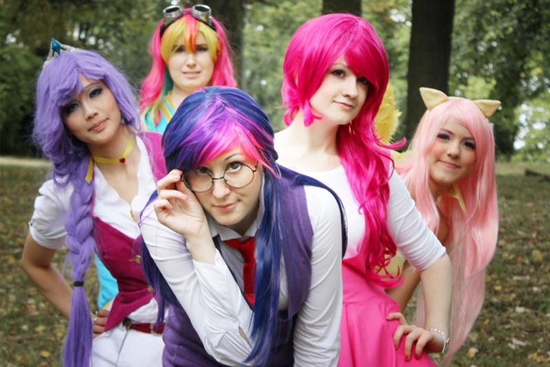 Size: 1000x667 | Tagged: safe, artist:kaptainlexx, derpibooru import, fluttershy, pinkie pie, rainbow dash, rarity, twilight sparkle, human, cosplay, irl, irl human, photo