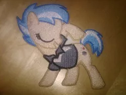 Size: 1024x768 | Tagged: artist:ethepony, derpibooru import, embroidery, patch, safe, strike