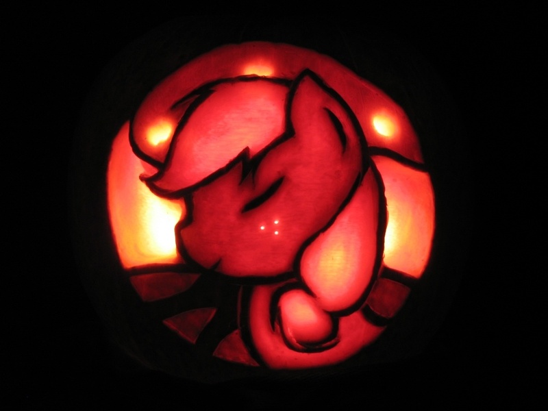 Size: 1000x750 | Tagged: applejack, artist:focant, carving, derpibooru import, halloween, holiday, jack-o-lantern, pumpkin, safe