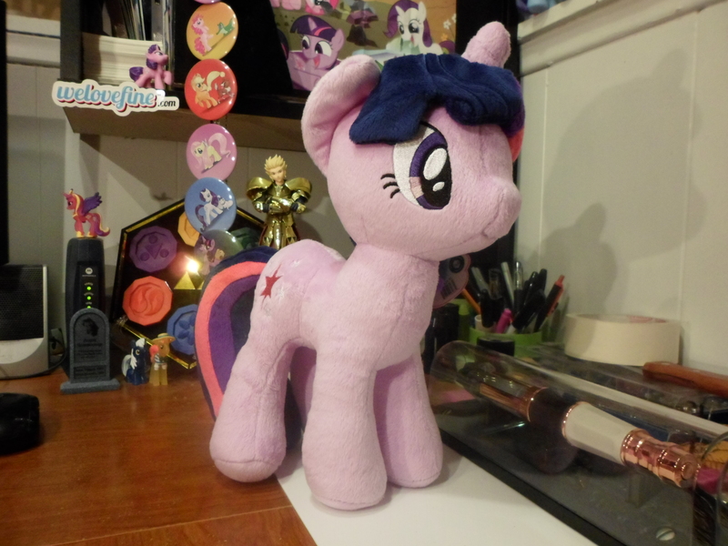 Size: 3648x2736 | Tagged: 4de, derpibooru import, gilgamesh, irl, photo, plushie, safe, twilight sparkle