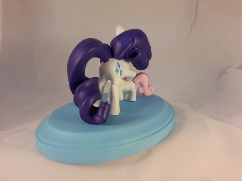 Size: 1280x960 | Tagged: safe, artist:aachi-chan, derpibooru import, rarity, sweetie belle, sculpture