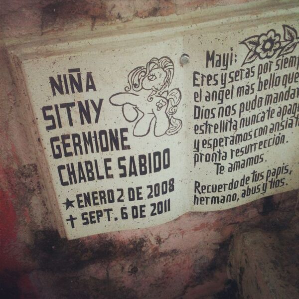 Size: 800x800 | Tagged: derpibooru import, etching, g3, g3.0, grave, gravestone, irl, mexico, photo, sad, safe, spanish