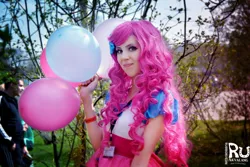 Size: 1280x853 | Tagged: 2015, artist:akvalang, balloon, clothes, cosplay, derpibooru import, human, irl, irl human, photo, pinkie pie, rubronycon, russian, safe, solo