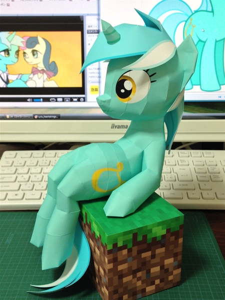 Size: 979x1305 | Tagged: artist:robi, derpibooru import, lyra heartstrings, minecraft, papercraft, pixiv, safe, sitting lyra, solo