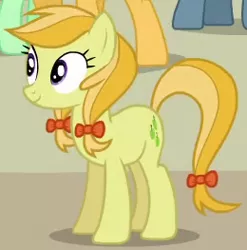 Size: 260x263 | Tagged: safe, derpibooru import, screencap, jonagold, marmalade jalapeno popette, earth pony, pony, apple family reunion, apple family member, background pony, bow, cropped, female, hair bow, mare, solo focus, tail bow