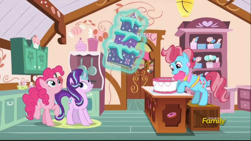 Size: 2535x1423 | Tagged: cake, cup cake, derpibooru import, discovery family logo, food, no second prances, pinkie pie, safe, screencap, starlight glimmer, sugarcube corner