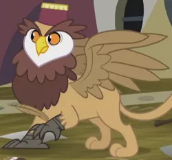 Size: 462x430 | Tagged: safe, derpibooru import, screencap, gunter, gryphon, owl griffon, the lost treasure of griffonstone, background griffon, cropped, feather, raised claw, solo