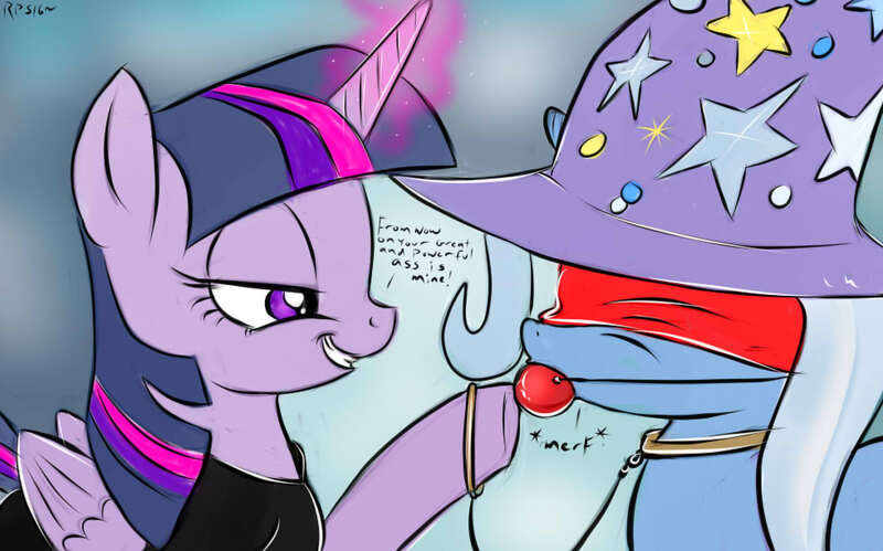 Size: 980x611 | Tagged: questionable, artist:ray-pemmburge, derpibooru import, trixie, twilight sparkle, twilight sparkle (alicorn), alicorn, pony, ballgag, blindfold, bondage, collar, dialogue, dominatrix, female, femdom, femsub, gag, grin, latex, latex suit, leash, lesbian, shipping, smiling, submissive, taunting, the weak and powerless trixie, twidom, twixie