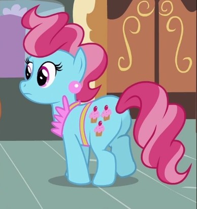 Size: 388x412 | Tagged: safe, derpibooru import, screencap, cup cake, pony, lesson zero, cropped, female, mare, plot