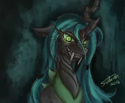 Size: 973x800 | Tagged: artist:foldeath, canines, changeling, changeling queen, derpibooru import, fangs, female, glowing eyes, grin, queen chrysalis, sabretooth, safe, sharp teeth, smiling, solo, teeth