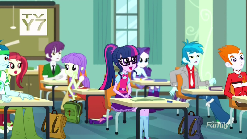 Size: 1280x720 | Tagged: safe, derpibooru import, screencap, captain planet, heath burns, indigo wreath, rarity, rose heart, sci-twi, starlight, thunderbass, twilight sparkle, eqg summertime shorts, equestria girls, subs rock, background human, backpack, chair, classroom, cute, desk, discovery family logo, excited, glasses, ponytail, sitting, twiabetes