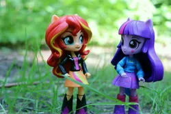 Size: 6000x4000 | Tagged: safe, artist:artofmagicpoland, derpibooru import, sunset shimmer, twilight sparkle, twilight sparkle (alicorn), alicorn, equestria girls, doll, equestria girls minis, looking at something, looking up, toy