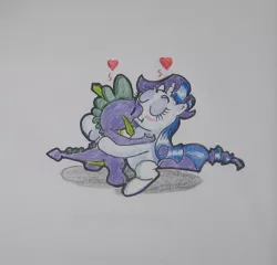 Size: 564x542 | Tagged: safe, artist:hillbe, derpibooru import, rarity, spike, female, heart, hug, kissing, male, shipping, sparity, straight, traditional art