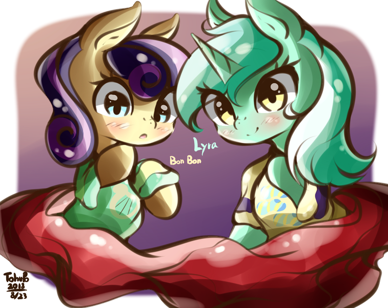 Size: 883x700 | Tagged: safe, artist:tohupo, derpibooru import, bon bon, lyra heartstrings, sweetie drops, earth pony, pony, unicorn, adorabon, blushing, clothes, cute, female, lesbian, lyrabetes, lyrabon, mare, shipping, sweater