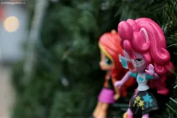 Size: 6000x4000 | Tagged: safe, artist:artofmagicpoland, derpibooru import, pinkie pie, sunset shimmer, equestria girls, christmas, christmas tree, doll, equestria girls minis, eqventures of the minis, female, holiday, lesbian, shipping, sitting, sunsetpie, toy, tree