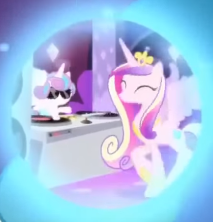 Size: 433x450 | Tagged: safe, derpibooru import, screencap, princess cadance, princess flurry heart, pony, a royal problem, cropped, cute, cutedance, dancing, dj booth, dj flurry heart, dream, dream orbs