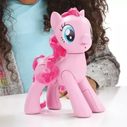 Size: 647x647 | Tagged: safe, derpibooru import, pinkie pie, pony, animatronic, brushable, giggles, giggling, interactive, oh my giggles pinkie pie, scary, tickling, toy, toy fair, toy fair 2019