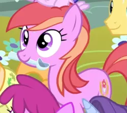 Size: 1009x897 | Tagged: safe, derpibooru import, screencap, autumn fields, berry punch, berryshine, blooming harvest, junebug, november rain, plumberry, warm front, earth pony, pony, sundae sundae sundae, spoiler:interseason shorts, background pony, female, friendship student, mare, mouth hold, offscreen character, smiling, solo focus, spoon