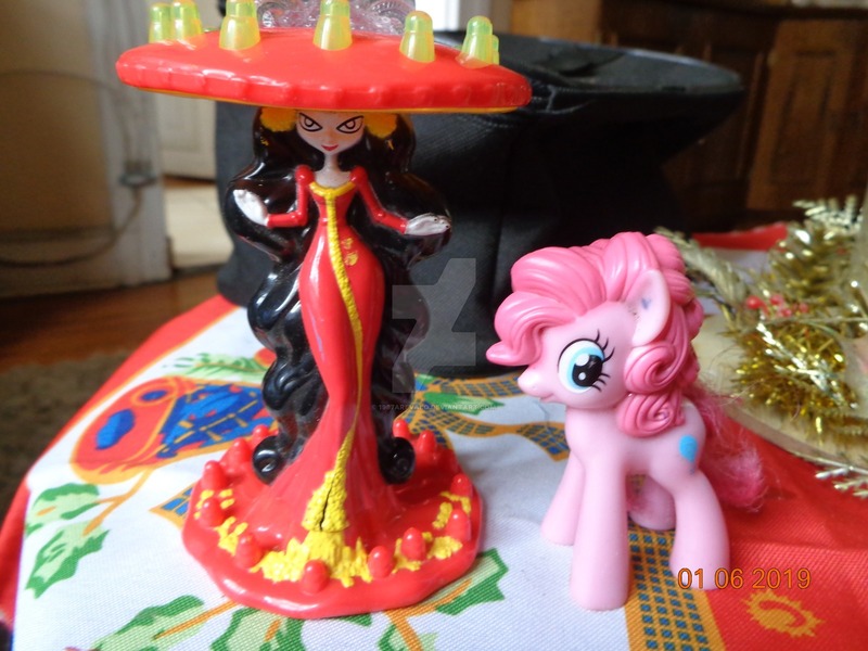 Size: 1600x1200 | Tagged: safe, artist:1987arevalo, derpibooru import, pinkie pie, pony, irl, la muerte, photo, the book of life, toy