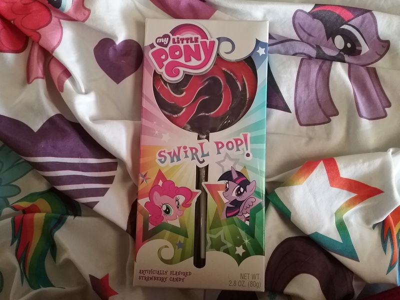 Size: 2592x1944 | Tagged: safe, derpibooru import, pinkie pie, twilight sparkle, twilight sparkle (alicorn), alicorn, pony, candy, food, lollipop, spider sparkle, swirl pop