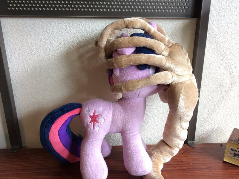 Size: 960x717 | Tagged: safe, derpibooru import, twilight sparkle, alien, facehugger, pony, unicorn, xenomorph, 4de, alien (franchise), crossover, duo, irl, photo, plushie, this will end in death, this will end in tears, this will end in tears and/or death