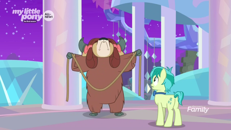 Size: 2560x1440 | Tagged: safe, derpibooru import, screencap, sandbar, yona, earth pony, pony, yak, she's all yak, bow, bowtie, cloven hooves, duo, female, hair bow, male, monkey swings, rope, standing, surprised, teenager, treehouse of harmony