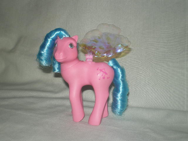 Size: 640x480 | Tagged: derpibooru import, flutter pony, g1, safe, toy, wingsong