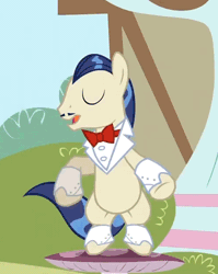Size: 498x625 | Tagged: animated, dancing, derpibooru import, horte cuisine, magical mystery cure, safe, savoir fare, screencap, solo, waiter