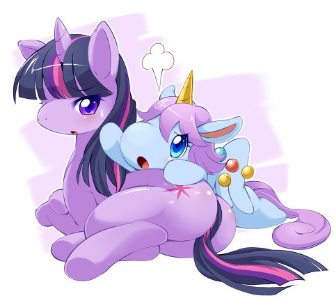 Size: 480x428 | Tagged: safe, artist:ukanmuriβ, derpibooru import, twilight sparkle, alicorn, pony, unicorn, butt, jewelpet, miyuki sawashiro, opal (jewelpet), pixiv, plot, sanrio, voice actor joke