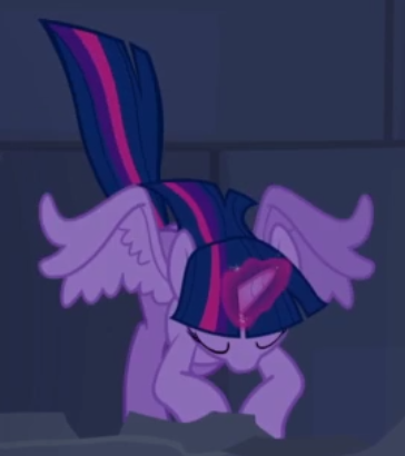 Size: 364x410 | Tagged: safe, derpibooru import, screencap, twilight sparkle, twilight sparkle (alicorn), alicorn, pony, castle mane-ia, magic, solo, spread wings, wingboner, wings