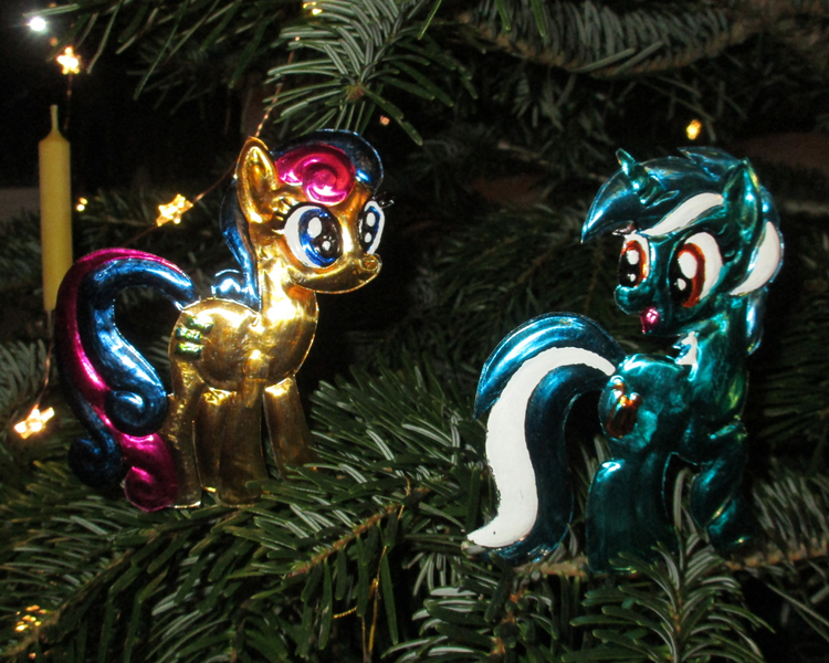 Size: 2716x2172 | Tagged: safe, alternate version, artist:malte279, derpibooru import, bon bon, lyra heartstrings, sweetie drops, christmas, christmas lights, christmas tree, craft, hearth's warming eve, holiday, image, jpeg, metal foil, relief, tree