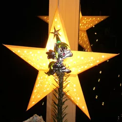 Size: 894x894 | Tagged: safe, alternate version, artist:malte279, derpibooru import, derpy hooves, christmas, christmas lights, christmas tree, craft, derpy star, hearth's warming eve, holiday, image, jpeg, metal foil, relief, stars, tree