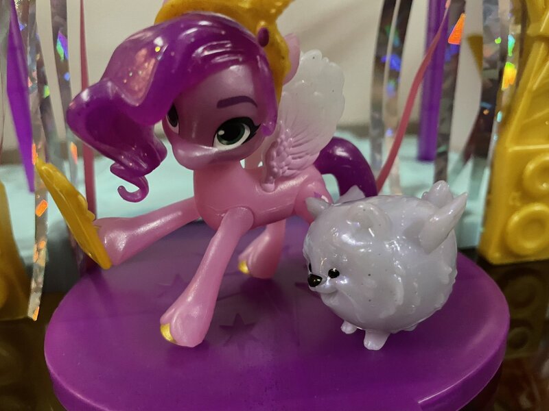 Size: 2048x1536 | Tagged: safe, derpibooru import, official, cloudpuff, pipp petals, dog, g5, my little pony: a new generation, flying pomeranian, image, jpeg, toy