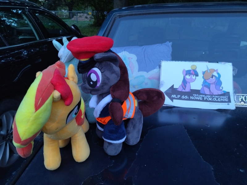 Size: 4000x3000 | Tagged: safe, derpibooru import, izzy moonbow, lyra heartstrings, sunset shimmer, twilight sparkle, oc, oc:steel road, car, g5, image, jpeg, photo, plushie, poland, ponymeet, tribrony