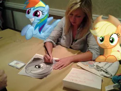 Size: 1024x768 | Tagged: safe, artist:willyvwj, derpibooru import, applejack, rainbow dash, human, pony, ashleigh ball, autograph, image, irl, irl human, jpeg, photo, ponies in real life, voice actor