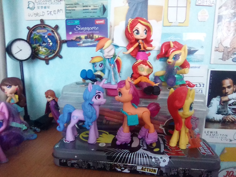 Size: 1600x1200 | Tagged: safe, derpibooru import, izzy moonbow, rainbow dash, sunny starscout, sunset shimmer, pony, semi-anthro, equestria girls, my little pony: a new generation, my little pony: pony life, anna, bag, freeny's hidden dissectibles, frozen (movie), g5, image, jpeg, roller skates, saddle bag, toy