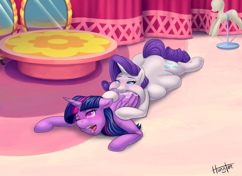 Size: 900x657 | Tagged: questionable, artist:hunnter, derpibooru import, rarity, twilight sparkle, twilight sparkle (alicorn), alicorn, pony, unicorn, carousel boutique, drool, fetish, image, jpeg, mannequin, mirror, preylight, raripred, swallowing, vore, willing vore