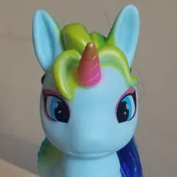 Size: 500x500 | Tagged: safe, derpibooru import, alicorn, pony, bootleg, colored horn, eyeshadow, female, gradient horn, horn, image, jpeg, lanyi, makeup, solo, toy
