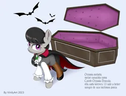 Size: 2092x1588 | Tagged: safe, artist:vinilyart, derpibooru import, octavia melody, bat, pony, undead, vampire, vampony, cape, clothes, coffin, dracula, eyebrows, eyebrows visible through hair, fangs, female, image, lavender background, looking at you, mare, png, simple background, solo, spanish, text, translated in the description