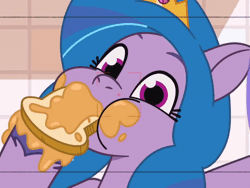 Size: 800x600 | Tagged: safe, derpibooru import, screencap, izzy moonbow, pony, unicorn, my little pony: tell your tale, nightmare roommate, spoiler:g5, spoiler:my little pony: tell your tale, spoiler:tyts01e04, animated, bread, cute, female, food, g5, gif, image, izzybetes, looking at you, mare, nom, sandwich