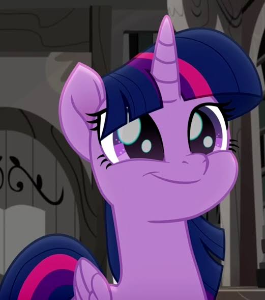 Size: 521x589 | Tagged: safe, derpibooru import, screencap, twilight sparkle, alicorn, pony, happy, image, jpeg, sade, smiling